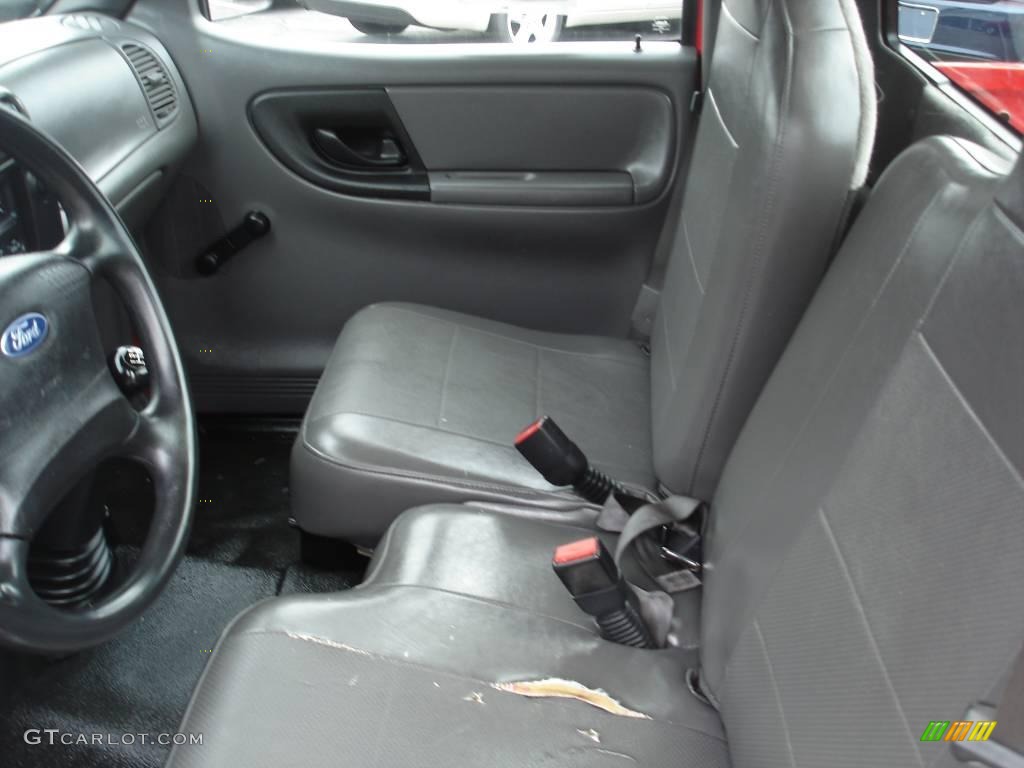 2001 Ranger Regular Cab - Bright Red / Dark Graphite photo #9