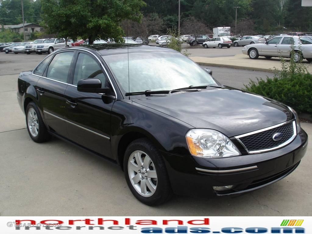 2006 Five Hundred SEL AWD - Black / Shale Grey photo #16