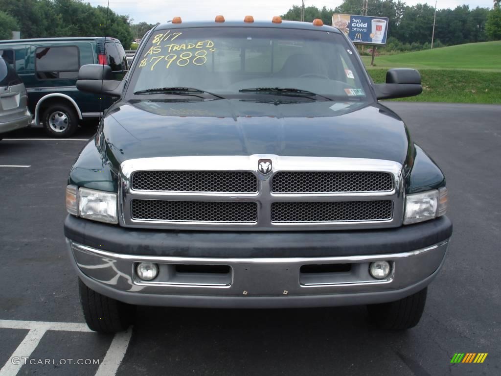 2001 Ram 2500 ST Quad Cab 4x4 - Forest Green Pearl / Agate photo #14