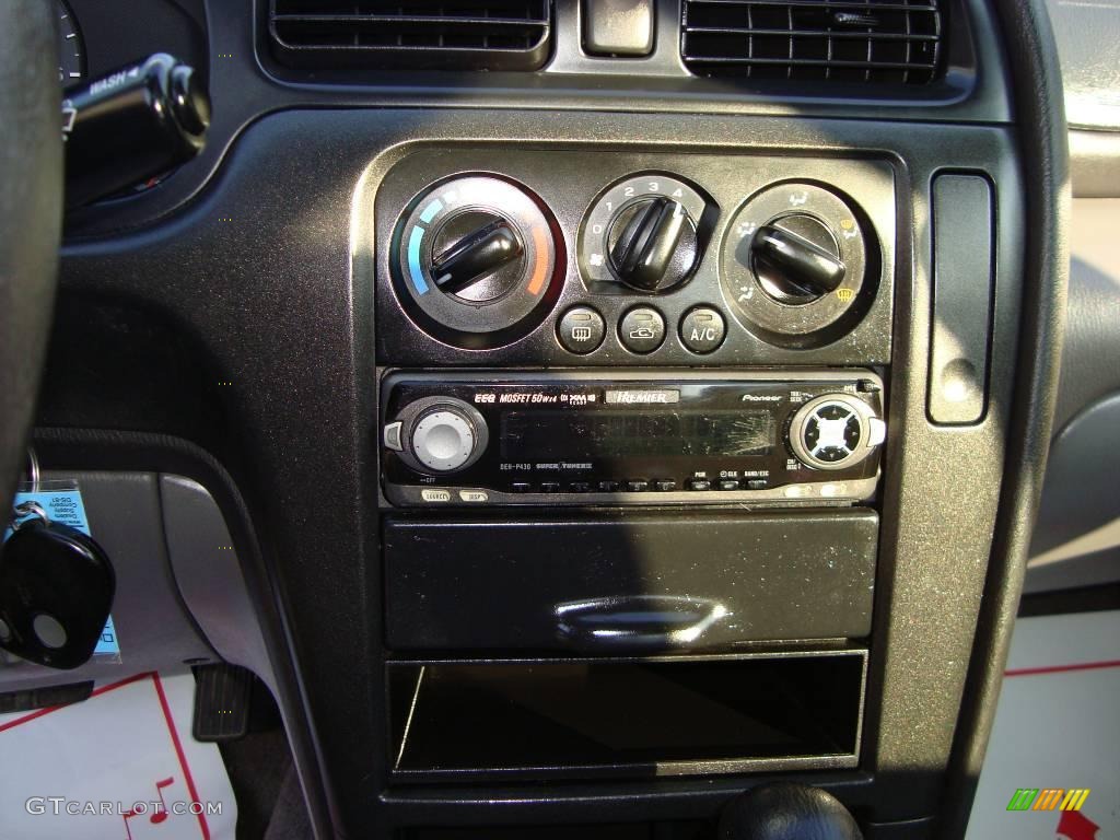 2001 Legacy L Sedan - Wintergreen Metallic / Gray photo #11