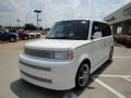 2005 Polar White Scion xB   photo #7