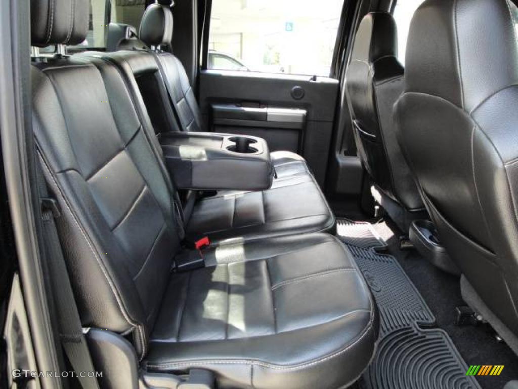 2008 F350 Super Duty FX4 Crew Cab 4x4 - Black / Black photo #16