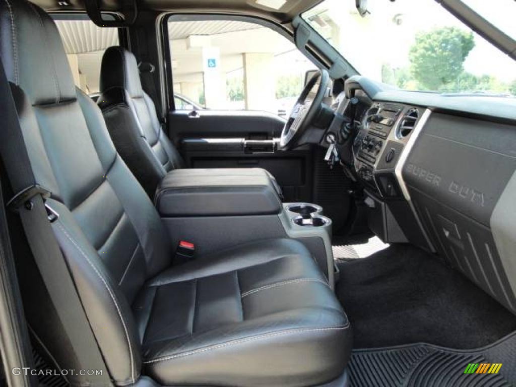 2008 F350 Super Duty FX4 Crew Cab 4x4 - Black / Black photo #18