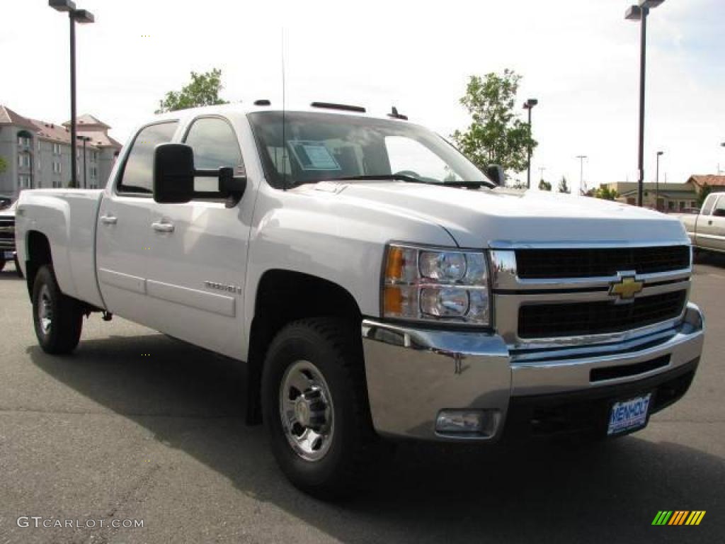 2008 Silverado 3500HD LTZ Crew Cab 4x4 - Summit White / Light Titanium photo #3