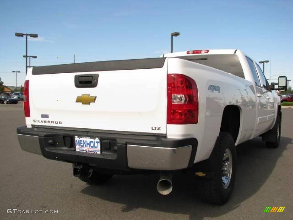 2008 Silverado 3500HD LTZ Crew Cab 4x4 - Summit White / Light Titanium photo #5
