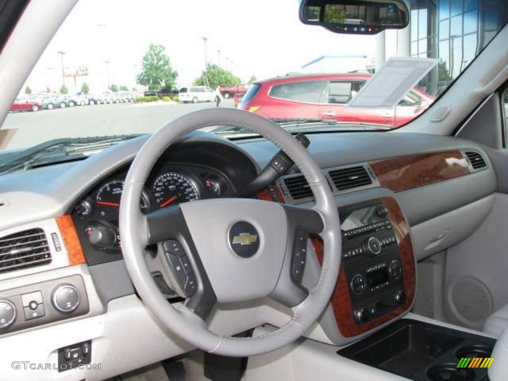 2008 Silverado 3500HD LTZ Crew Cab 4x4 - Summit White / Light Titanium photo #9