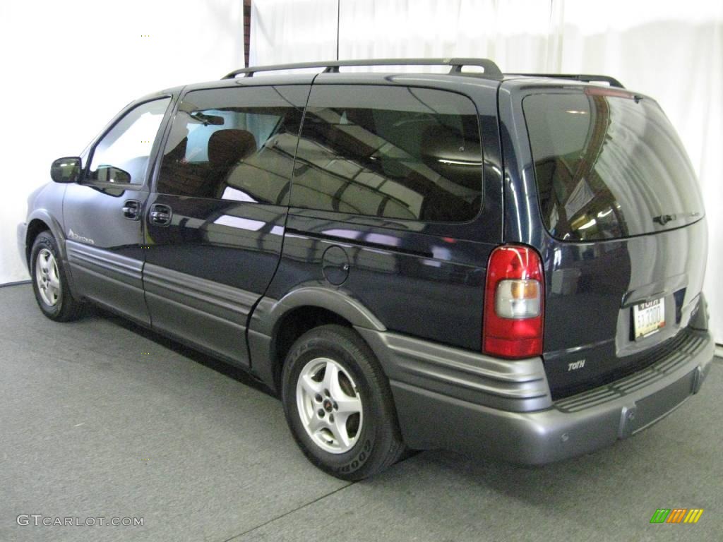 2005 Montana  - Dark Blue Metallic / Gray photo #4