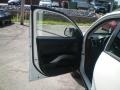 Diamond White Pearl - Outlander LS 4WD Photo No. 16