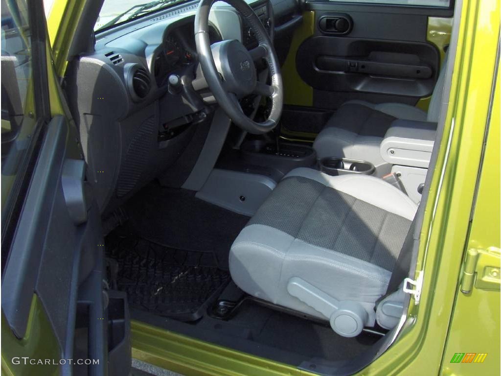 2007 Wrangler Unlimited X - Rescue Green Metallic / Dark Slate Gray/Medium Slate Gray photo #5
