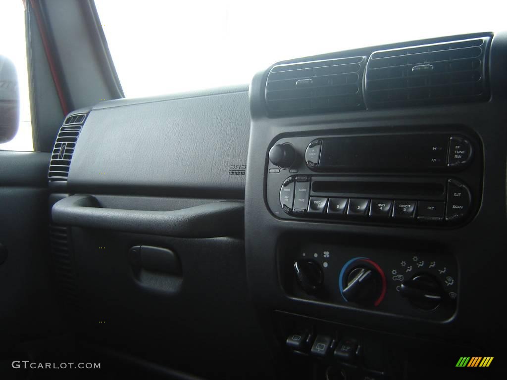 2006 Wrangler Sport 4x4 Right Hand Drive - Flame Red / Dark Slate Gray photo #12