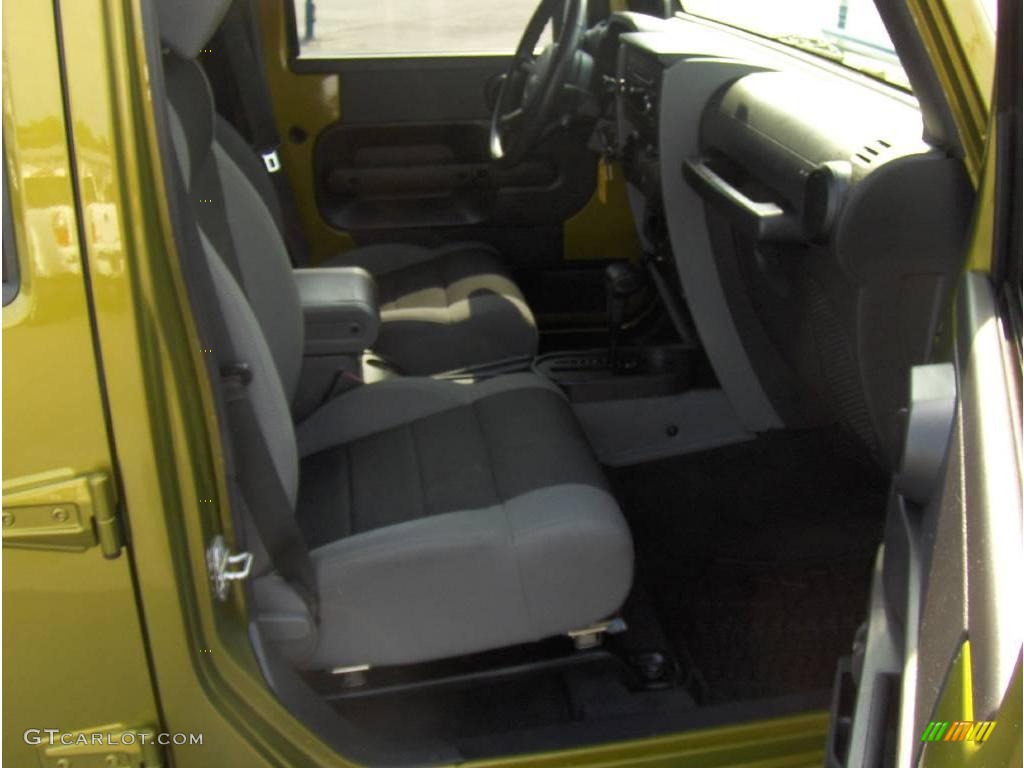 2007 Wrangler Unlimited X - Rescue Green Metallic / Dark Slate Gray/Medium Slate Gray photo #6