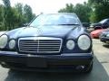 Black - E 320 Sedan Photo No. 2