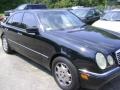 Black - E 320 Sedan Photo No. 3