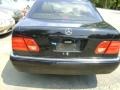 Black - E 320 Sedan Photo No. 5