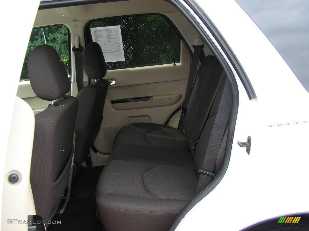 2008 Tribute s Touring 4WD - Classic White / Camel Beige photo #19