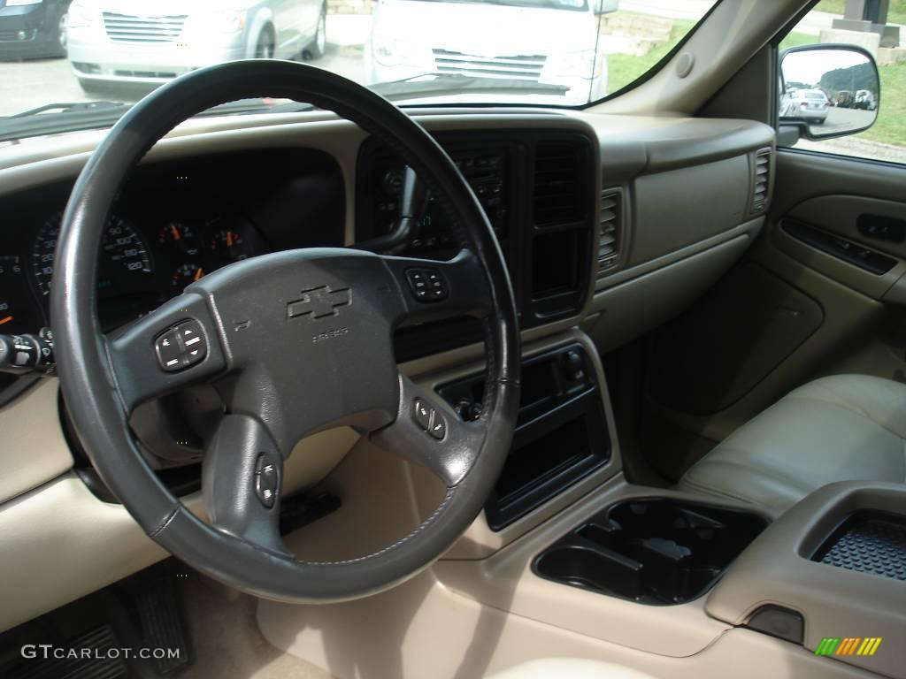 2005 Tahoe Z71 4x4 - Sport Red Metallic / Tan/Neutral photo #7