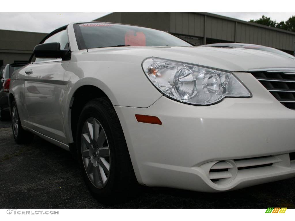 Stone White Chrysler Sebring