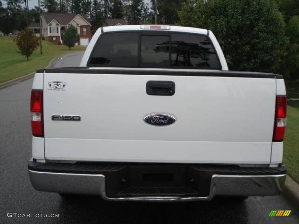 2006 F150 XLT SuperCrew - Oxford White / Medium/Dark Flint photo #5