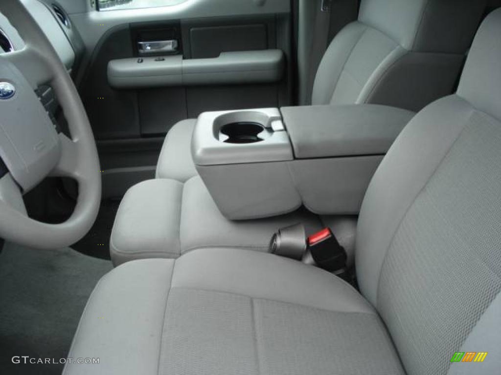 2006 F150 XLT SuperCrew - Oxford White / Medium/Dark Flint photo #7