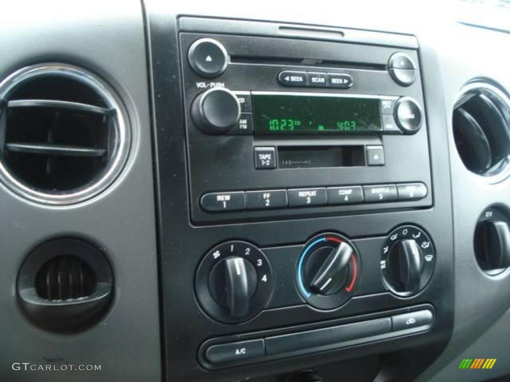 2006 F150 XLT SuperCrew - Oxford White / Medium/Dark Flint photo #8