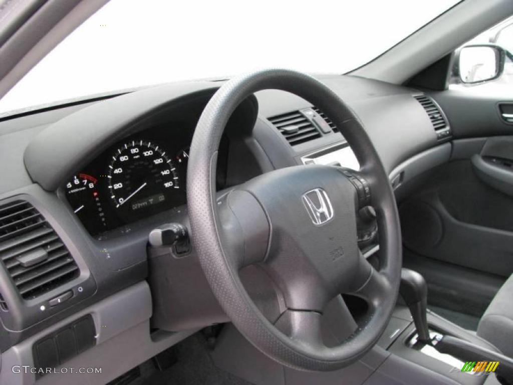 2006 Accord LX Sedan - Alabaster Silver Metallic / Gray photo #8