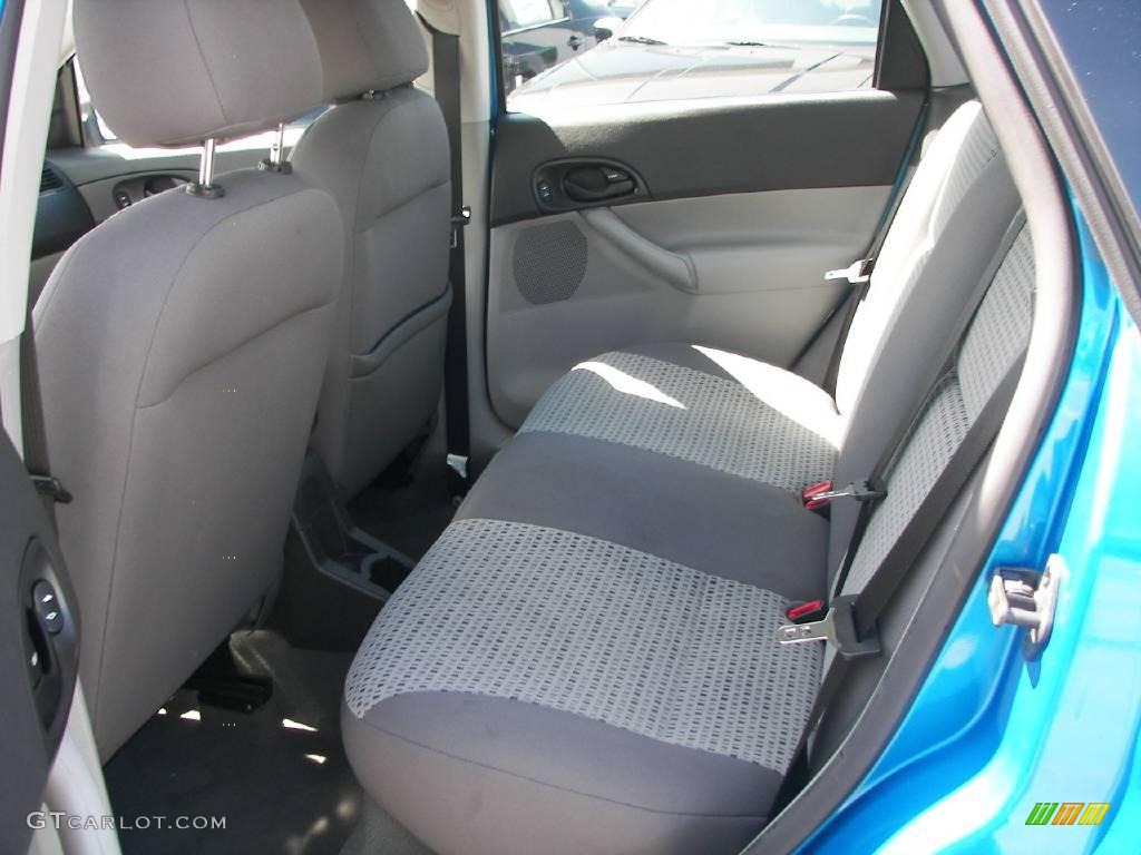 2007 Ford Focus ZX4 SE Sedan Rear Seat Photo #16947677