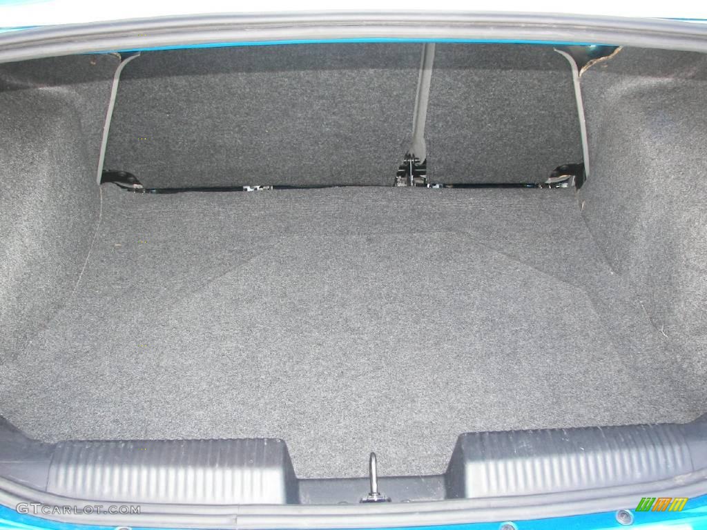 2007 Ford Focus ZX4 SE Sedan Trunk Photo #16947693