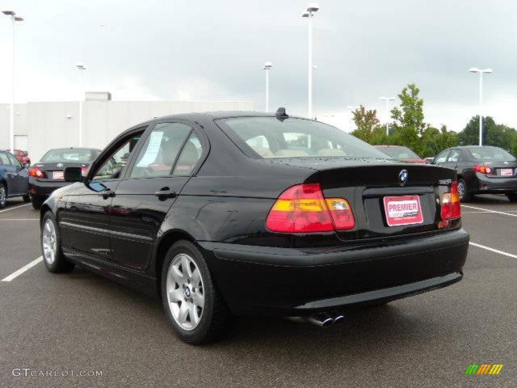 2004 3 Series 325i Sedan - Jet Black / Sand photo #3