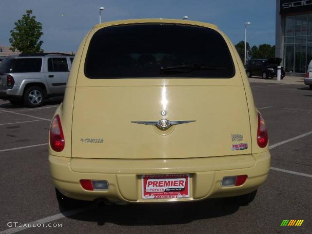 2007 PT Cruiser Touring - Pastel Yellow / Pastel Slate Gray photo #4
