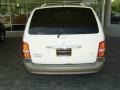 2003 Clear White Kia Sedona EX  photo #3