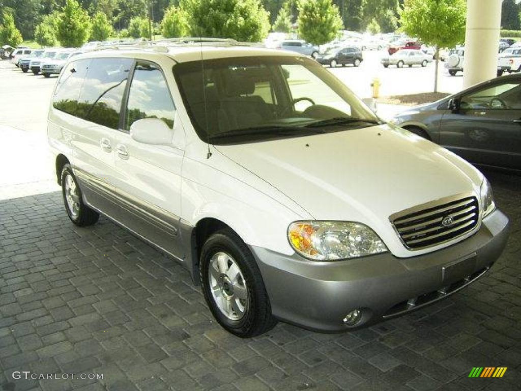 2003 Sedona EX - Clear White / Gray photo #5