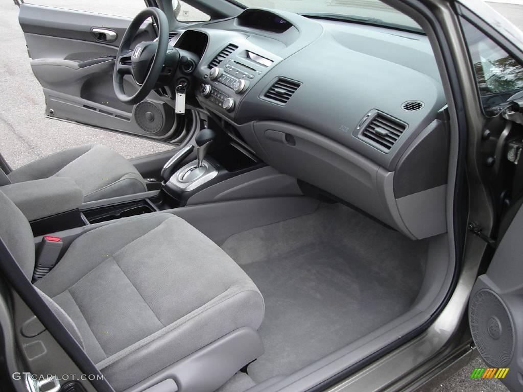2006 Civic LX Sedan - Galaxy Gray Metallic / Gray photo #17