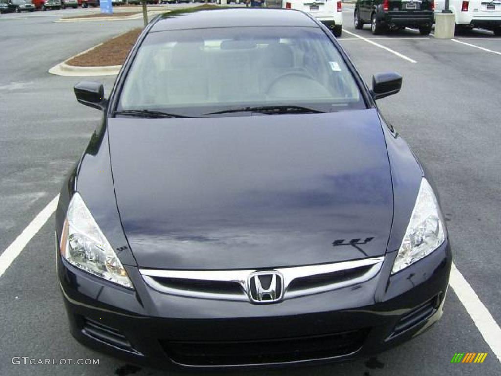 2006 Accord LX Sedan - Nighthawk Black Pearl / Ivory photo #6