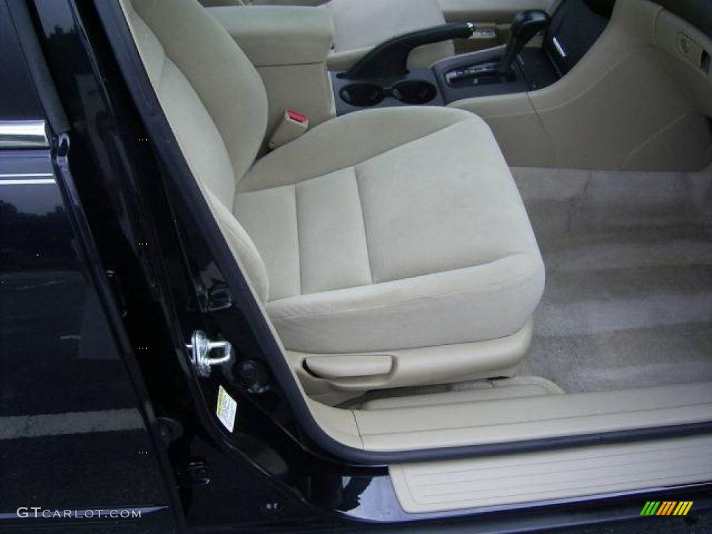 2006 Accord LX Sedan - Nighthawk Black Pearl / Ivory photo #13