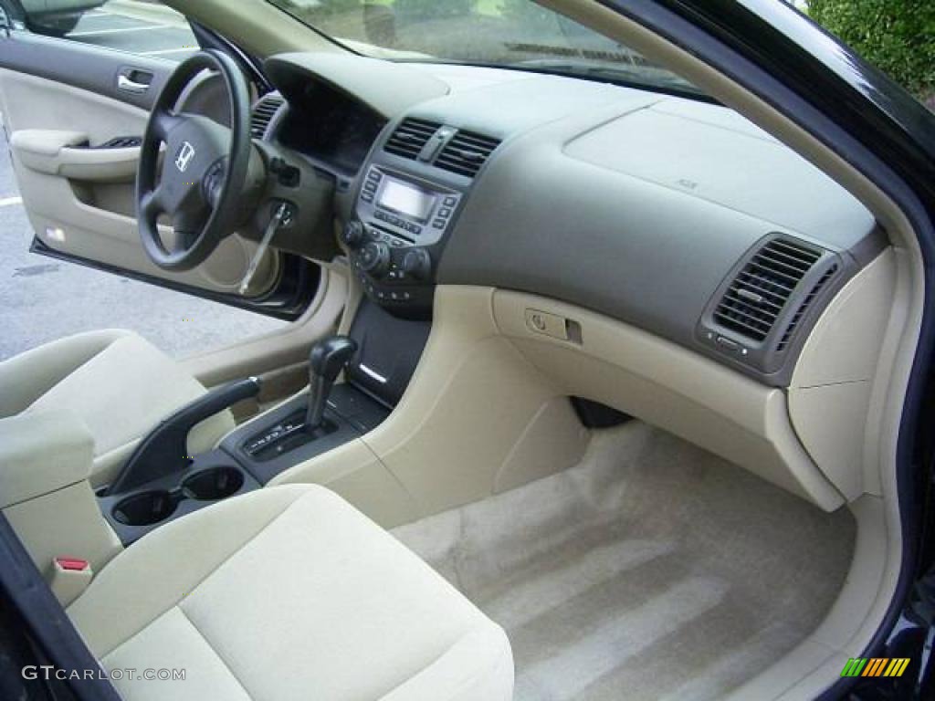 2006 Accord LX Sedan - Nighthawk Black Pearl / Ivory photo #14