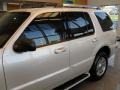 2005 Ivory Parchment Tri-Coat Mercury Mountaineer V8 Premier AWD  photo #8