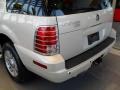 2005 Ivory Parchment Tri-Coat Mercury Mountaineer V8 Premier AWD  photo #9