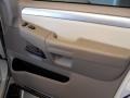 2005 Ivory Parchment Tri-Coat Mercury Mountaineer V8 Premier AWD  photo #24