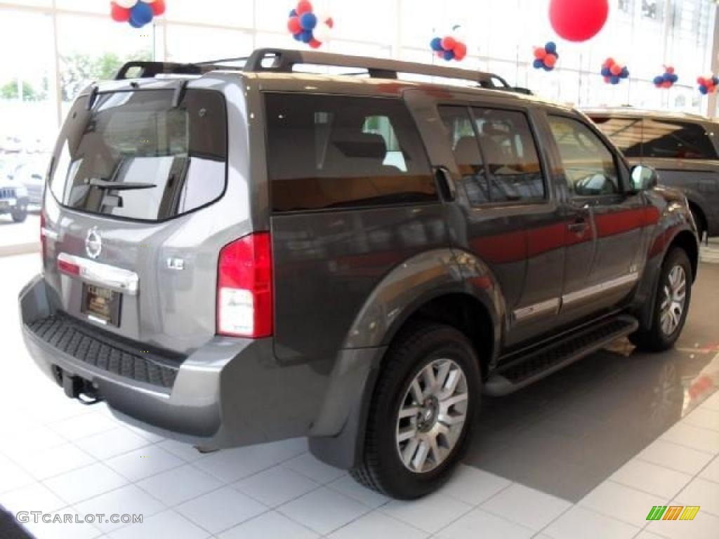 2008 Pathfinder LE V8 4x4 - Storm Gray / Cafe Latte photo #3