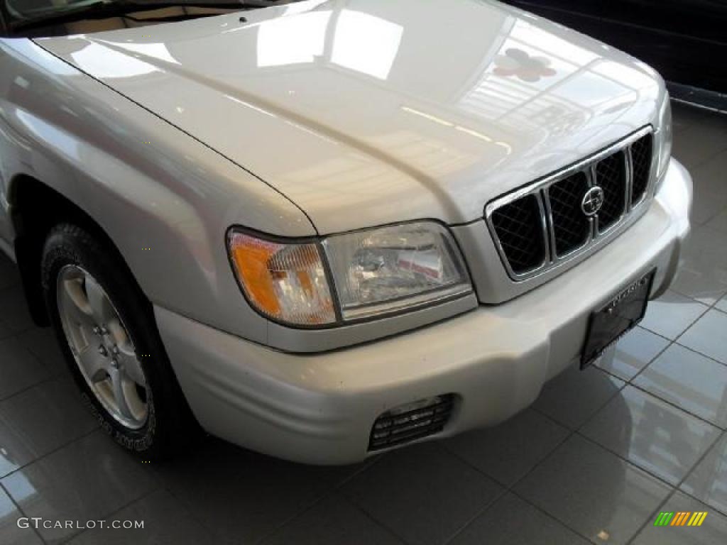 2001 Forester 2.5 S - Silverthorn Metallic / Gray photo #12