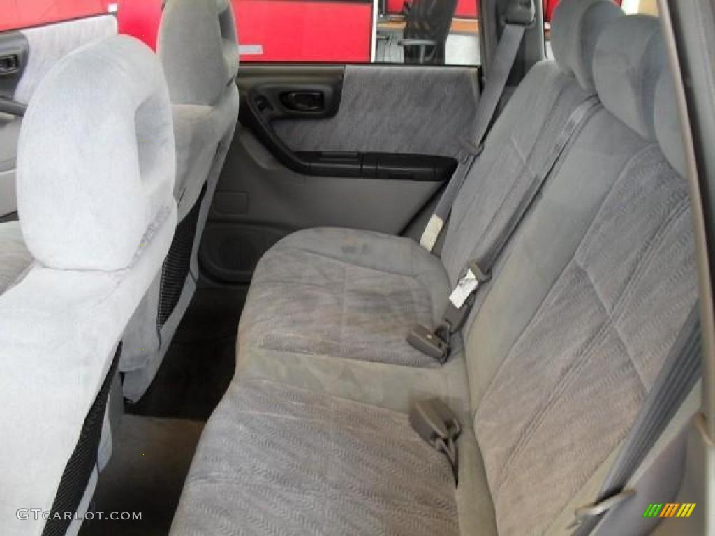 2001 Forester 2.5 S - Silverthorn Metallic / Gray photo #20