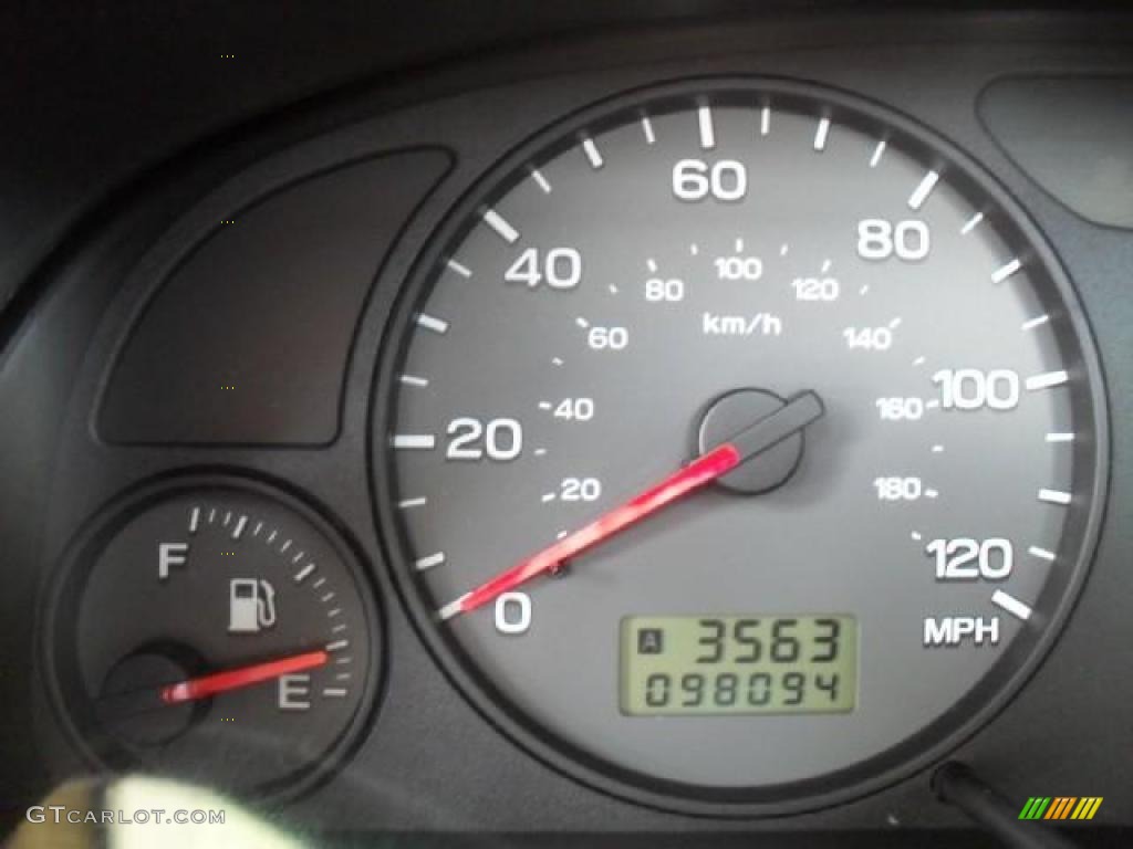 2001 Forester 2.5 S - Silverthorn Metallic / Gray photo #28