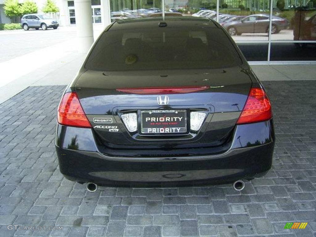 2006 Accord EX-L V6 Sedan - Nighthawk Black Pearl / Ivory photo #3