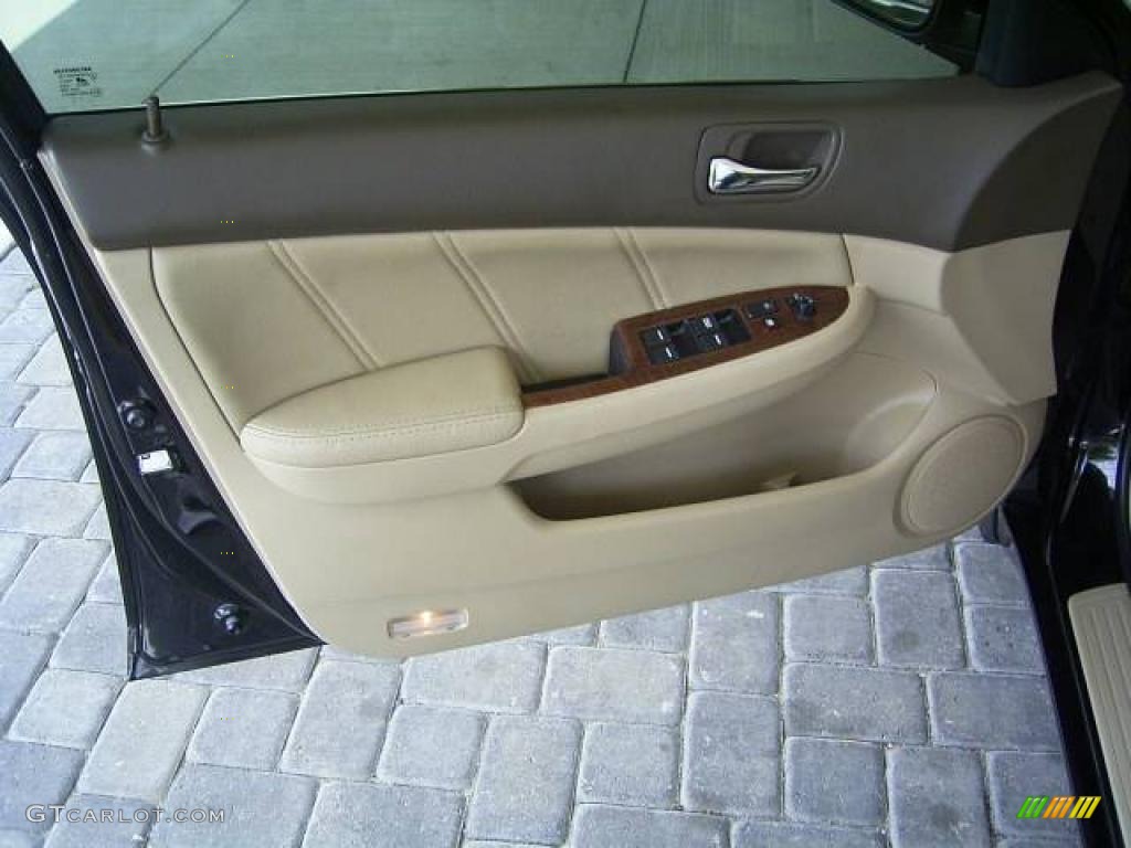 2006 Accord EX-L V6 Sedan - Nighthawk Black Pearl / Ivory photo #9