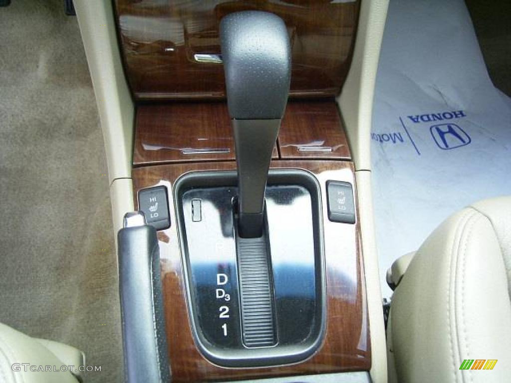 2006 Accord EX-L V6 Sedan - Desert Mist Metallic / Ivory photo #23