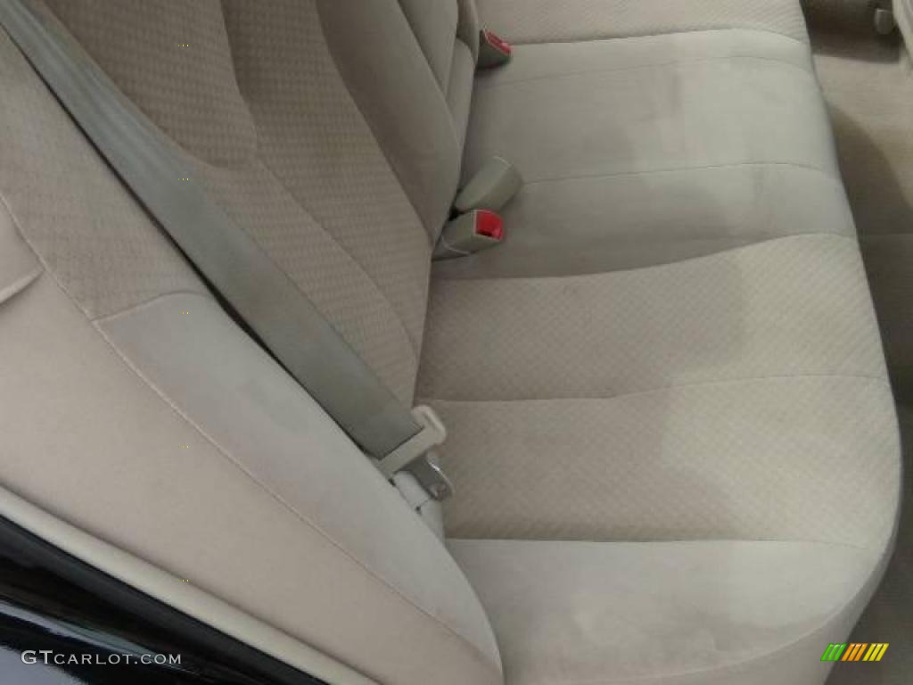 2007 Camry LE - Black / Bisque photo #13