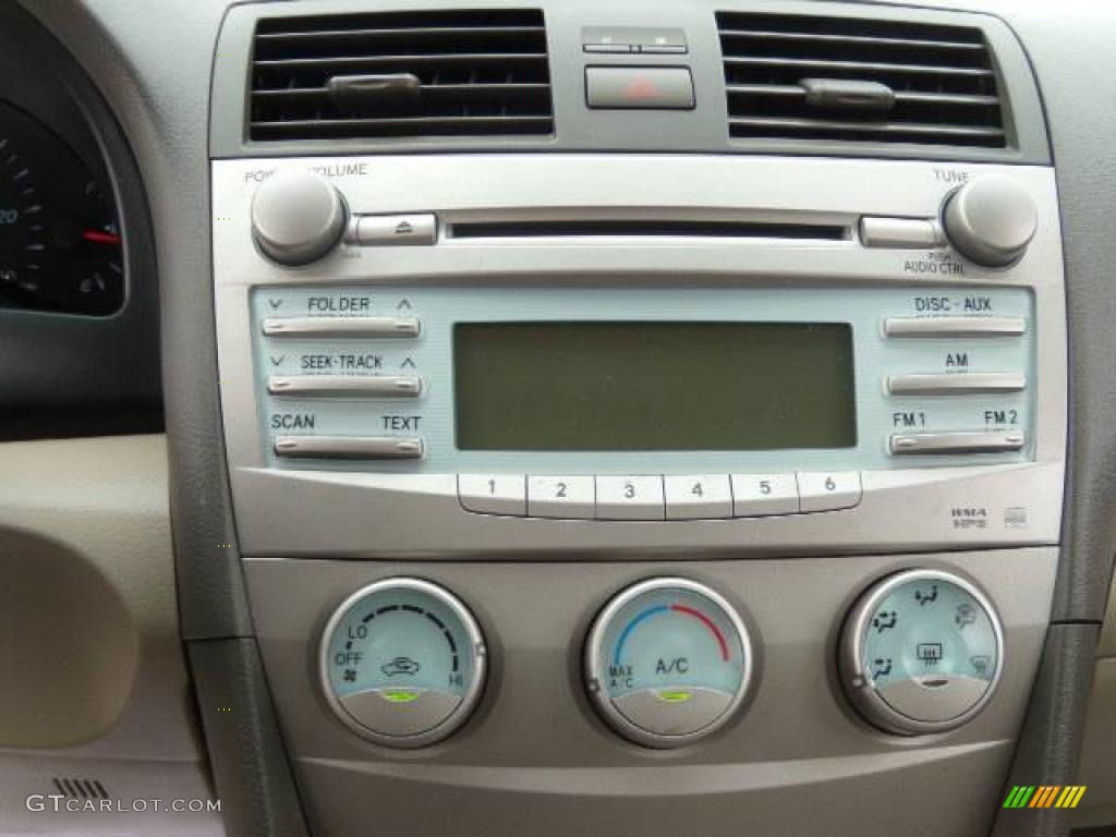 2007 Camry LE - Black / Bisque photo #17