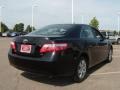 Black - Camry LE Photo No. 5