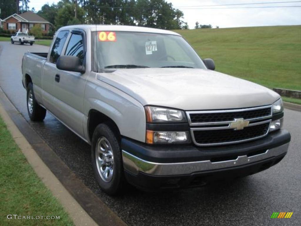 2006 Silverado 1500 LS Extended Cab - Silver Birch Metallic / Dark Charcoal photo #3