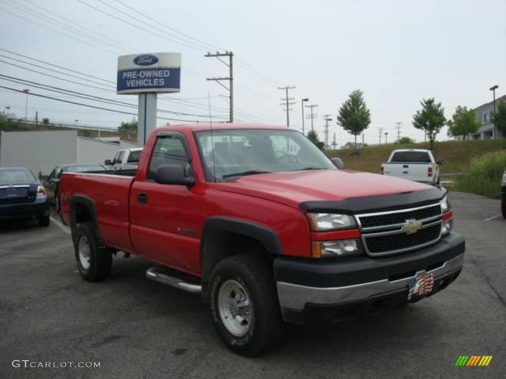 2007 Silverado 2500HD Classic Work Truck Regular Cab 4x4 - Victory Red / Dark Titanium photo #1